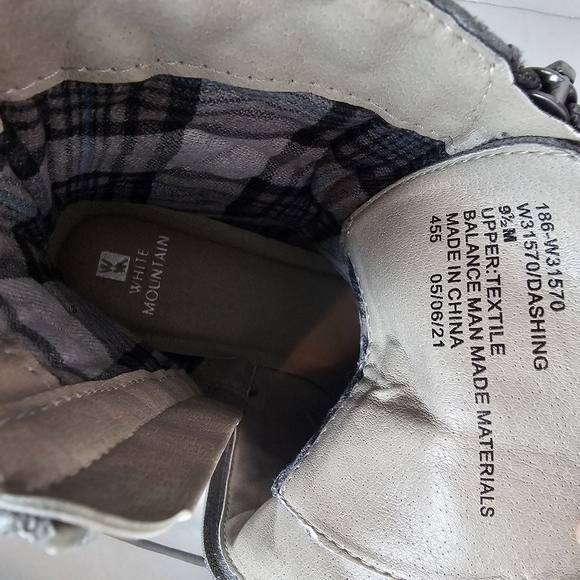 White Mountain Dashing Lace-Up Combat Boots Light Gray Quilted Side Zip Size 9.5 - Picture 5 of 8